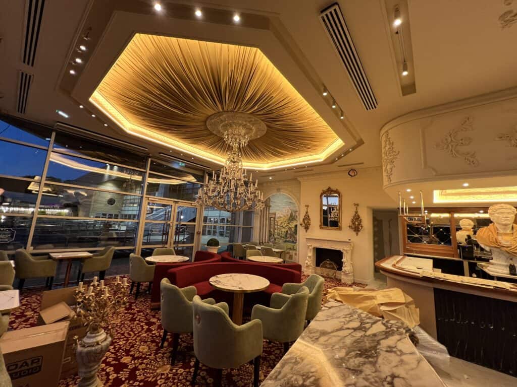 Cesar Metz Restaurant