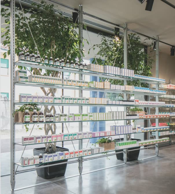 Mobilier de pharmacie